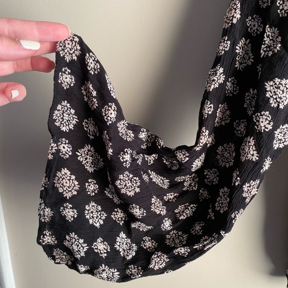 Flowy blouse - Picture 2 of 3